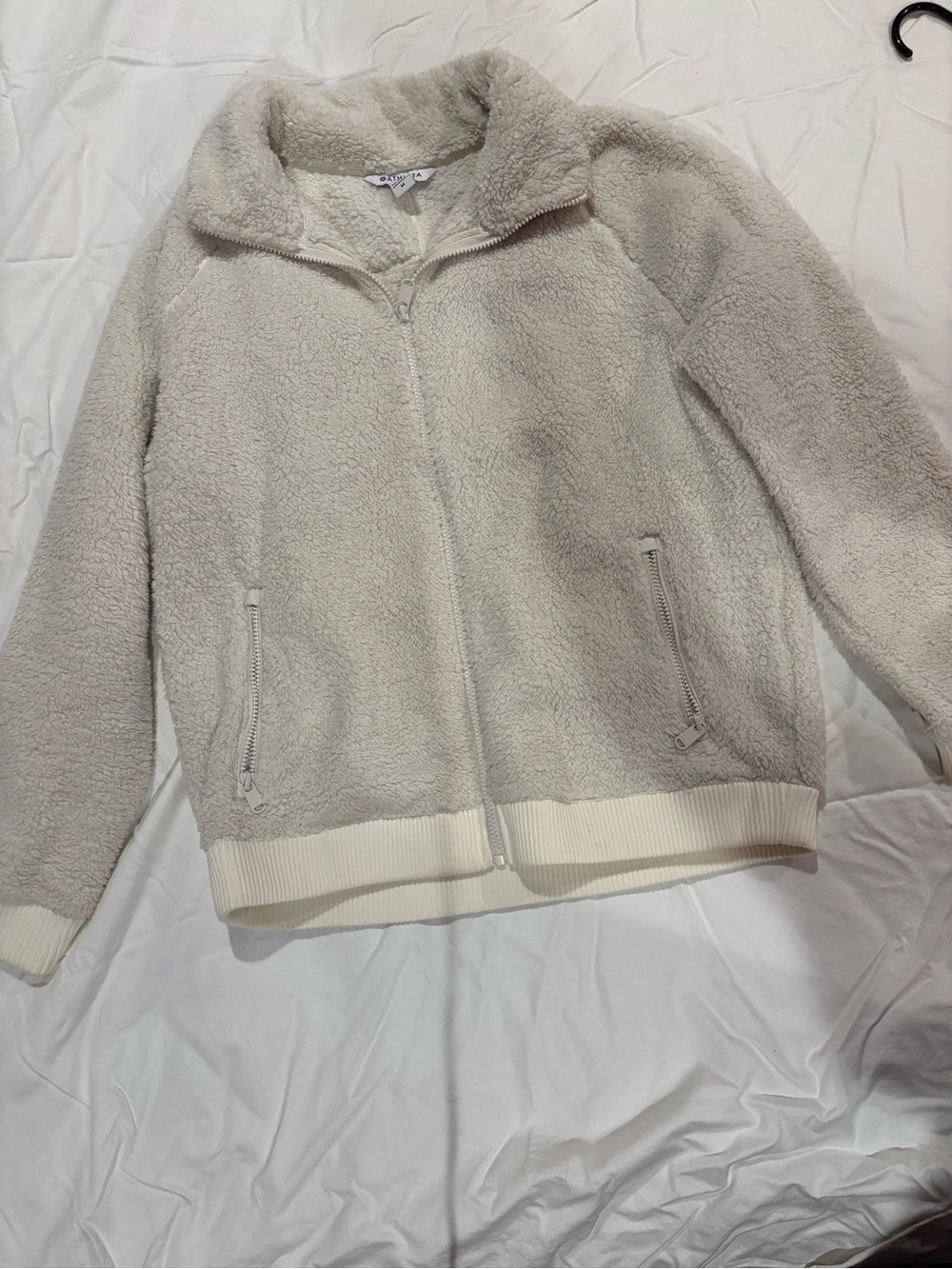 Athleta Tugga II Cream Sherpa Jacket Size Medium